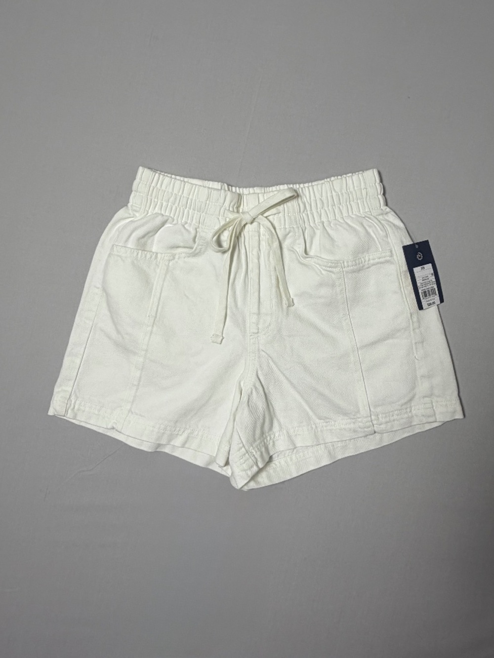 NWT Universal Thread White 100% Cotton High-Rise Pull-On Denim Shorts, XS